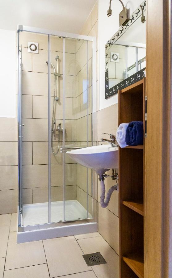 Sunny Old Town Apartment Koper Extérieur photo