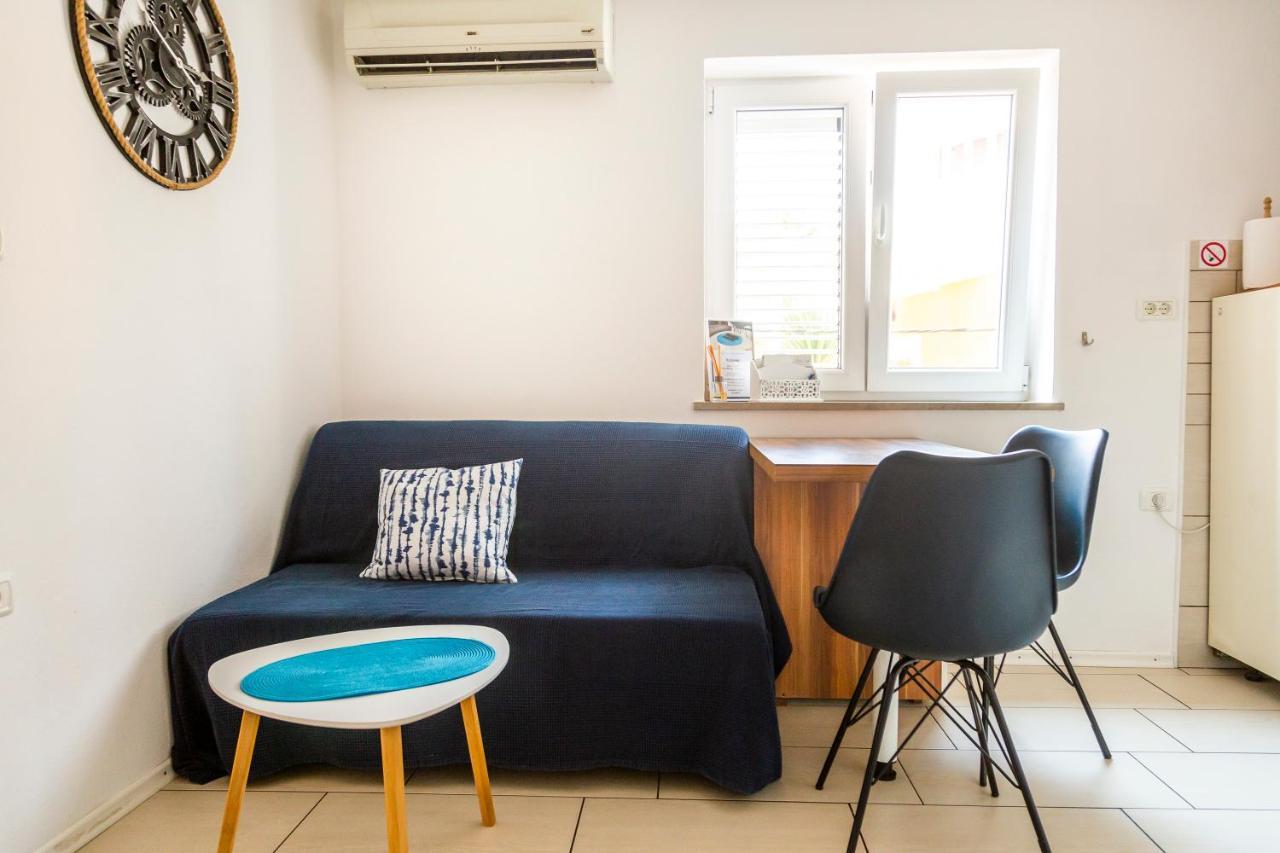 Sunny Old Town Apartment Koper Extérieur photo