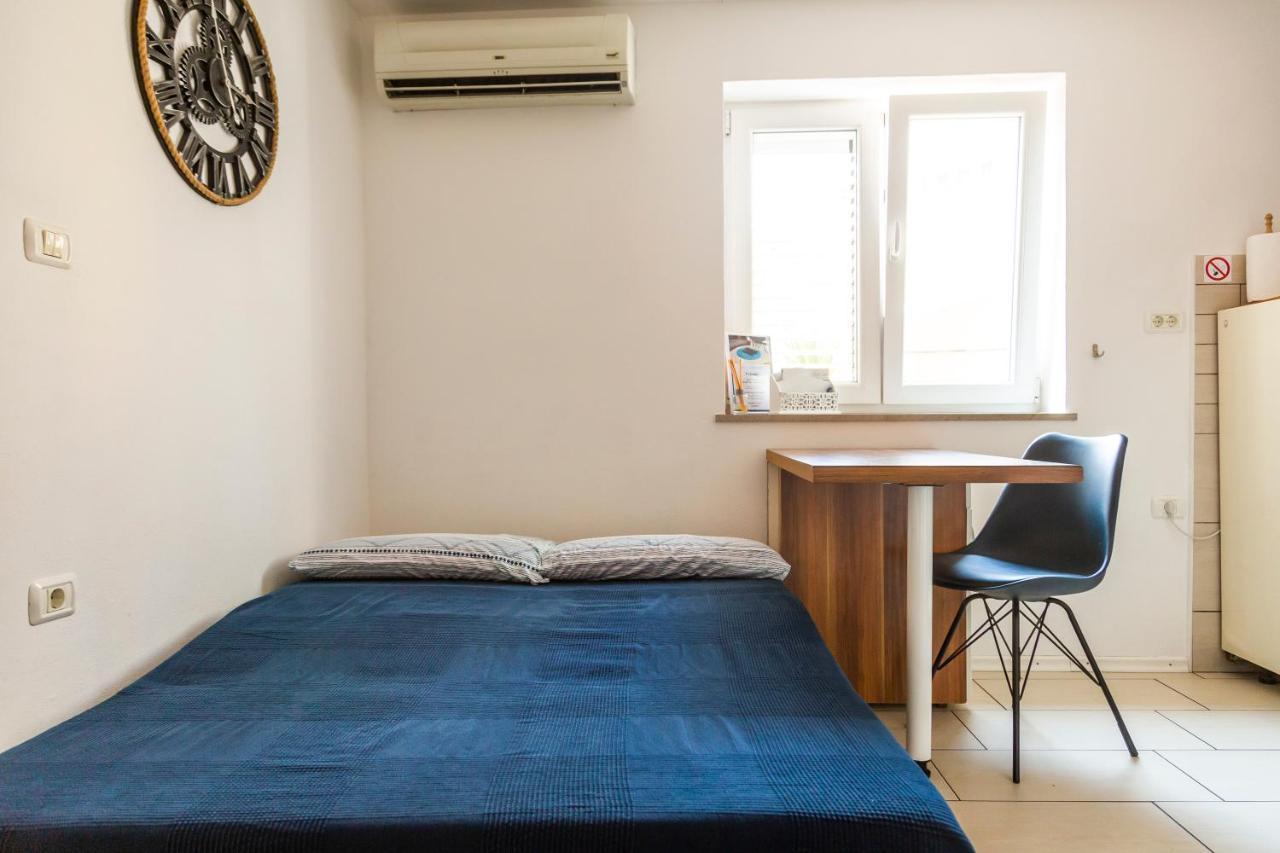Sunny Old Town Apartment Koper Extérieur photo